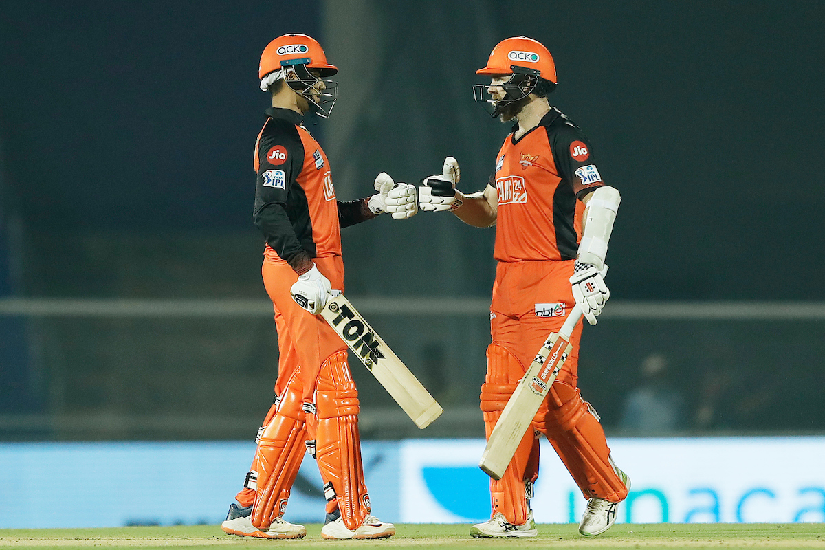Kane Williamson and Bowlers Buried RCB