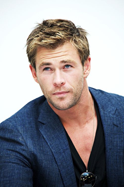 chris hemsworth
