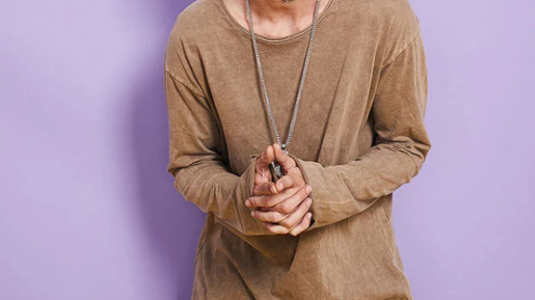 Singer Aaron Carter Passes Away at 34