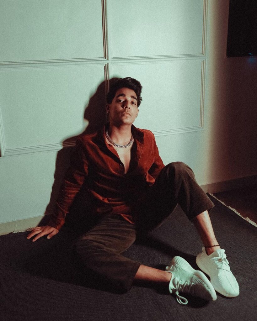 Rohit Zinjurke Crosses 25 Million Followers on Instagram