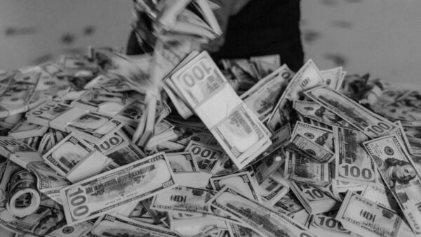 Developing Financial Security: Key Steps to Achieve a Seven-Digit Net Worth