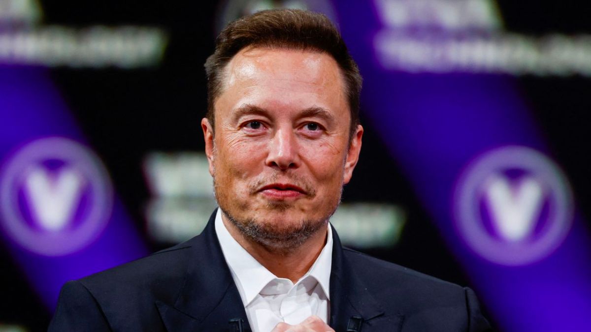 Elon Musk's Wealth Slumps $20.3 Billion as Tesla Shares Tumble